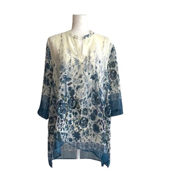 Soft Surroundings Ivory Blue Floral VNeck High Low Tunic Top Blouse Large Petite - Picture 12 of 12